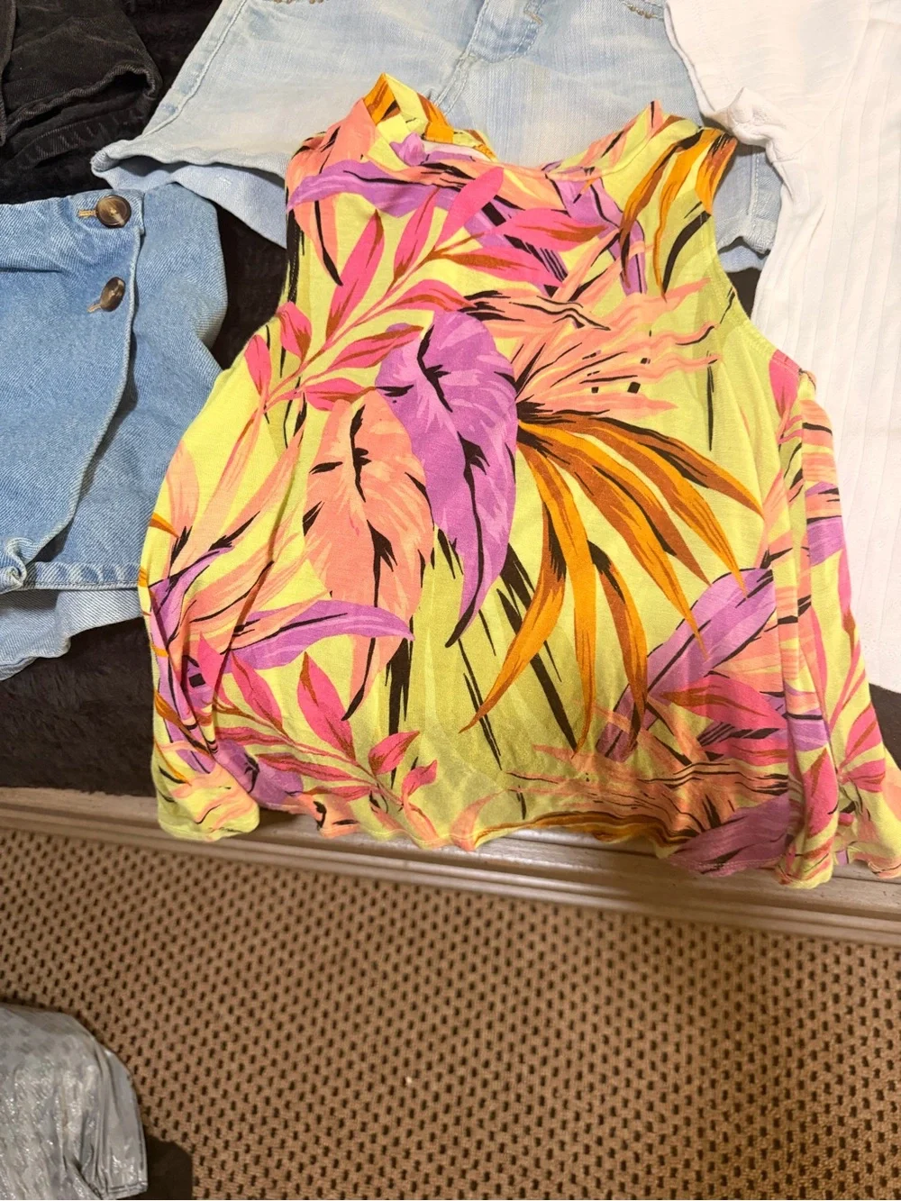 Girls summer clothes old navy, target, etc 15 pieces all medium or size 8